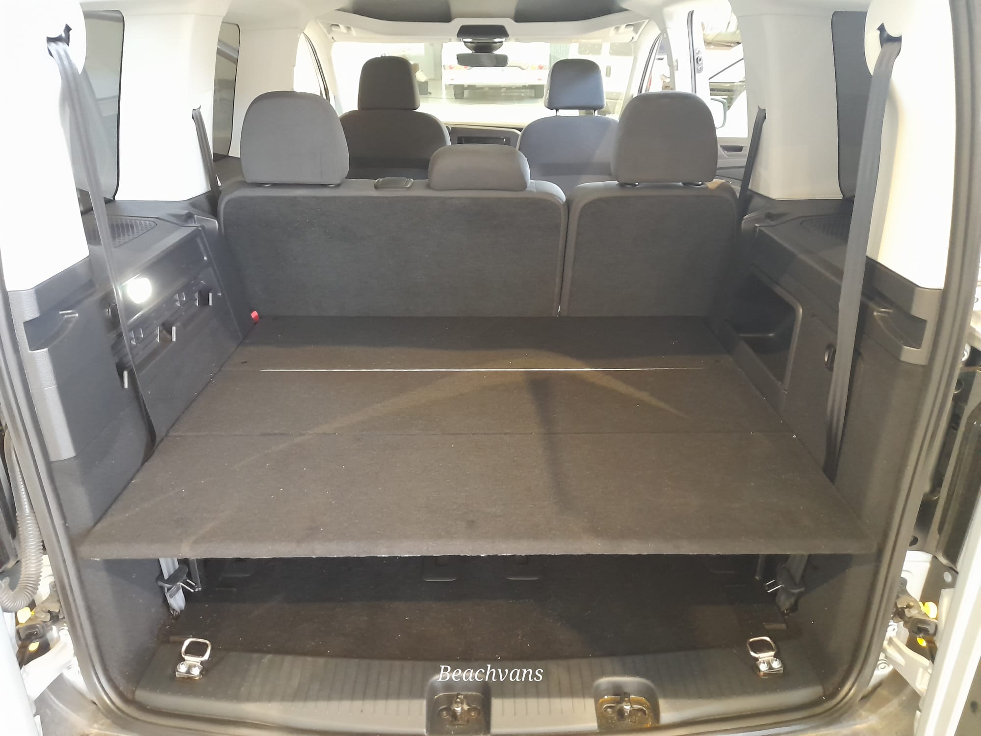 Bett-Kit für Ford Tourneo Connect 2023–2026 (kurzer Radstand)