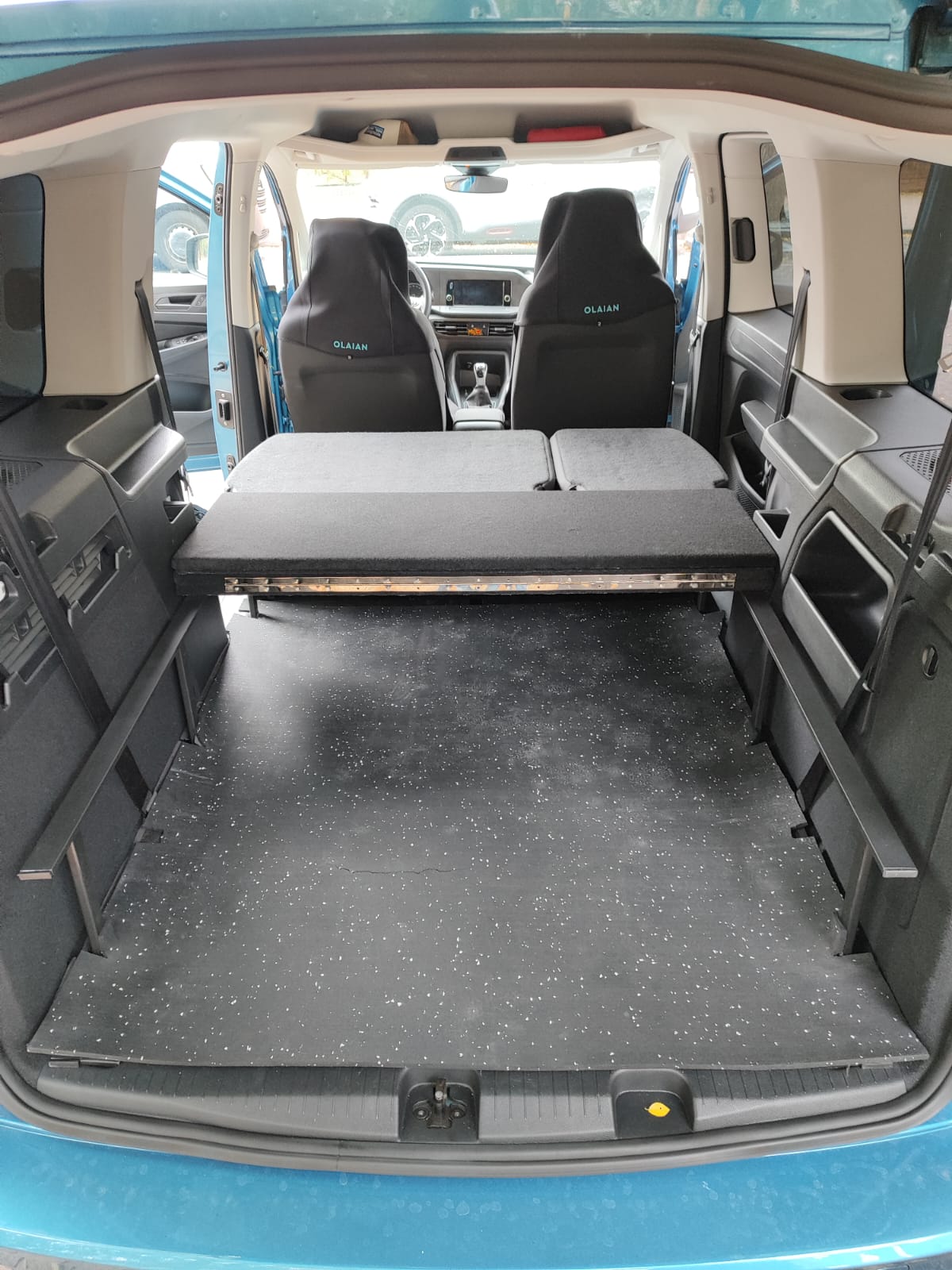 Kit de cama para Ford Grand Tourneo Connect 2023-2025