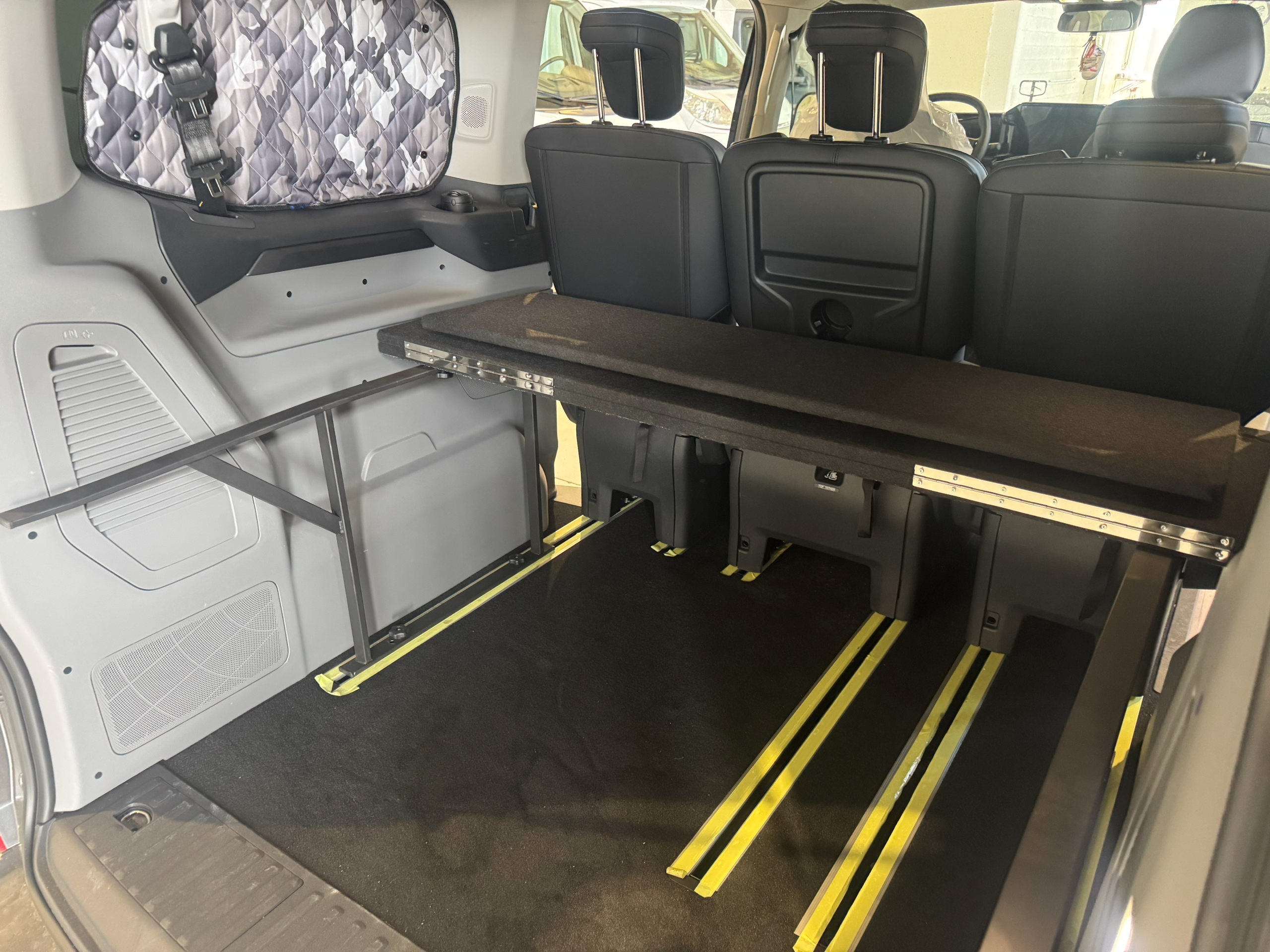 Bed kit for Ford Tourneo Custom 2023-present (Short wheelbase)