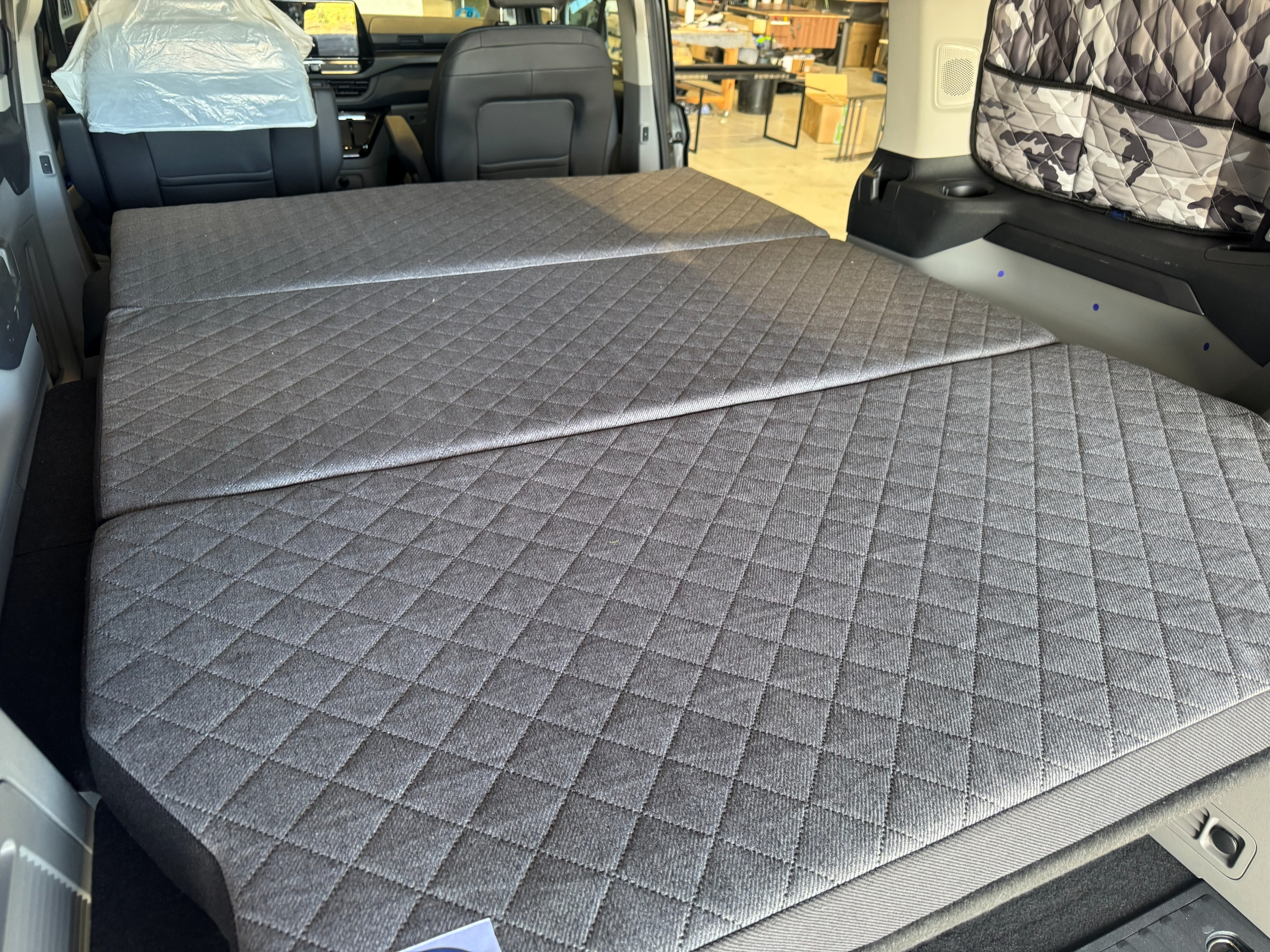 Bed kit for Ford Tourneo Custom 2023-present (Short wheelbase)